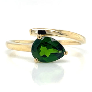 unique pear cut diopside gemstone ring