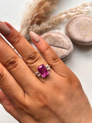 14ct Yellow Gold Laboratory Grown 7.35ct Pink Sapphire & 0.81ct Diamond Ring