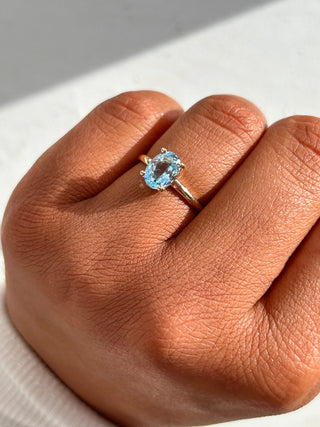 9ct Yellow Gold 1.60ct Earth Grown Oval Blue Topaz Ring