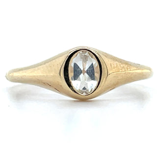 9ct gold white topaz gemstone ring