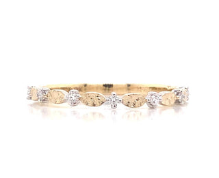 Hammer Gold & Claw Set Earth Grown Diamond Ring
