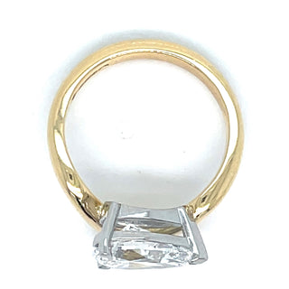 Cara - 18ct Yellow Gold 2.01ct Laboratory Grown Horizontal Pear Cut Diamond Shaped Band Ring
