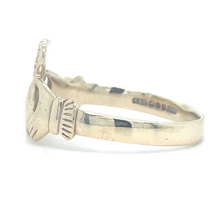 Vintage 9ct Yellow Gold Gents Claddagh Ring