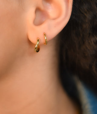 Golden Wavy Hoop Earrings
