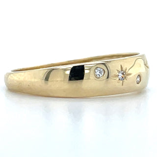 9ct Yellow Gold Scattered Star Set Cz Set Ring