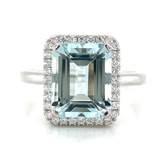 18ct White Gold 2.90ct Emerald Cut Aquamarine & Diamond Ring