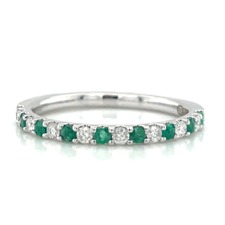 9ct White Gold Earth Grown Emerald and Diamond Castle Set Band