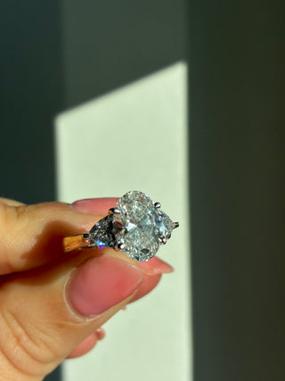 Flossie - Platinum Laboratory Grown 3.71ct Oval Diamond With Trillion Side Stone Engagement Ring