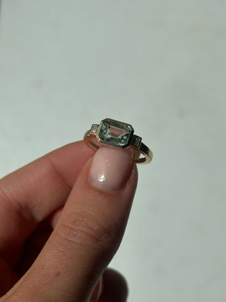 9ct Yellow Gold Earth Grown Horizontal Emerald Cut Green Amethyst And Diamond Ring