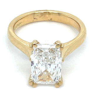 Hannah - 18ct Yellow Gold Laboratory Grown 3.03ct Radient Cut Solitaire Diamond Ring