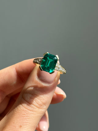 9ct Yellow Gold Laboratory Grown Emerald Cut Emerald Ring With Diamond Set Shoulders