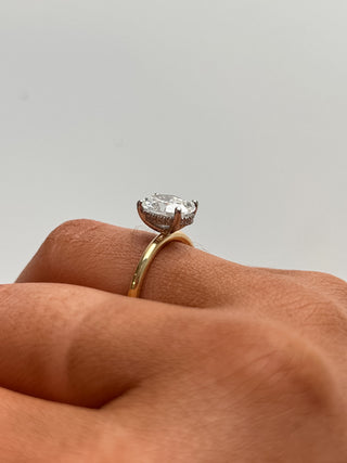 Joy - 18ct Yellow Gold Laboratory Grown 1.94ct Oval Solitaire Diamond Ring With Hidden Diamond Halo