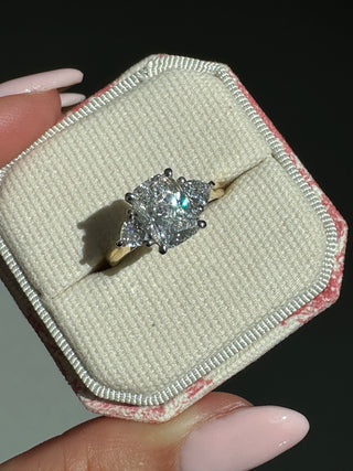 Misha -18ct Yellow Gold 2.52ct Laboratory Grown Oval Diamond EngagemenT Ring With Half Moon Side Stones