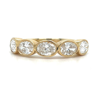18ct Yellow Gold 1.37ct Laboratory Grown Horizontal Oval Diamond Ring