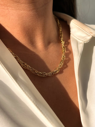 Vintage 9ct Yellow Gold Woven Link Necklace