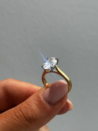 Emma - 18ct Yellow Gold 2.50ct Laboratory Grown Oval Solitaire Diamond Ring