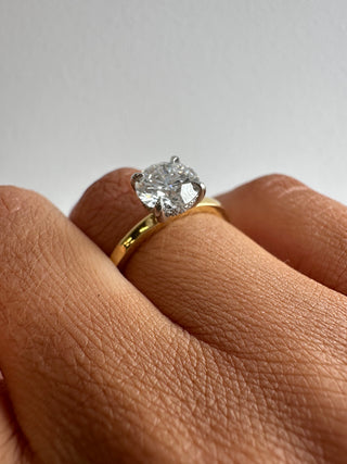 Hailey - 18ct Yellow Gold 1.40ct Laboratory Grown Round Brilliant Solitaire with Hidden Halo