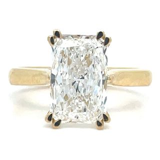 Hannah - 18ct Yellow Gold Laboratory Grown 3.03ct Radient Cut Solitaire Diamond Ring