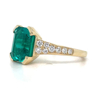 9ct Yellow Gold Laboratory Grown Emerald Cut Emerald Ring With Diamond Set Shoulders