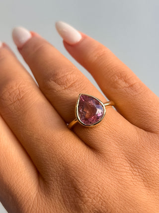 18ct Yellow Gold Earth Grown 3.50ct Pink Tourmaline Ring