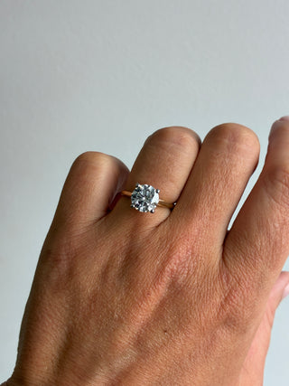 Amaris - 18ct Yellow Gold 2.01ct Laboratory Grown Four Claw Round Brilliant Diamond Solitaire Engagement Ring