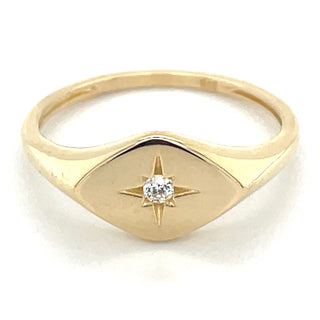 9ct Yellow Gold Star Cz Set Signet Ring