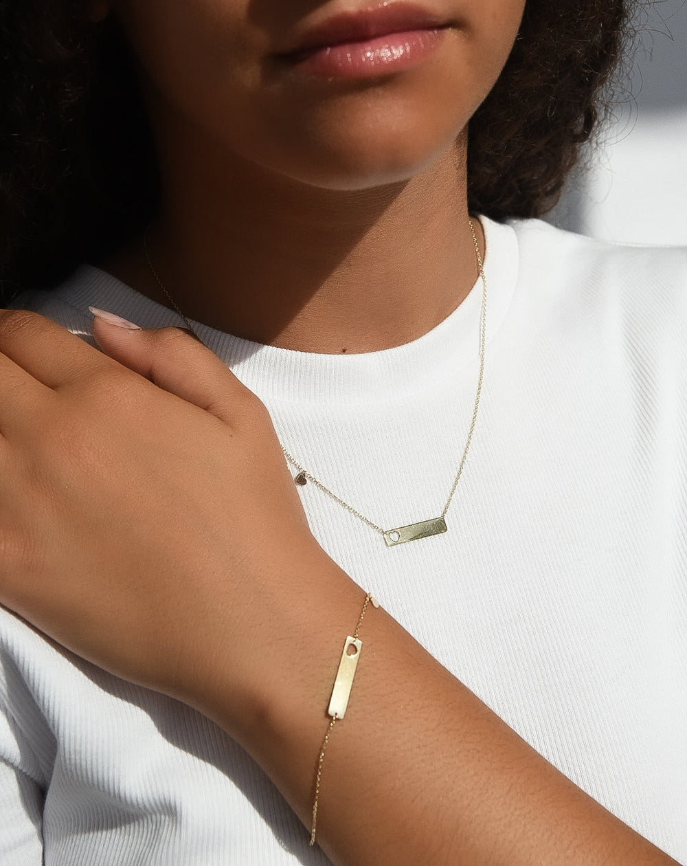 9ct Yellow Gold Bar With Heart Cutout Pendant & Bracelet Bundle