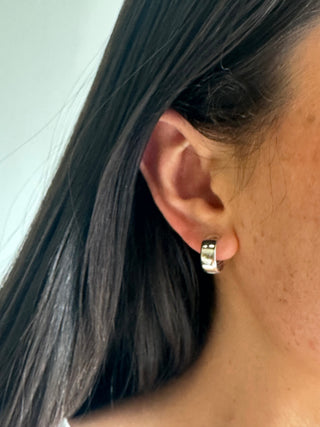 9ct White Gold Huggie Hoop Earrings