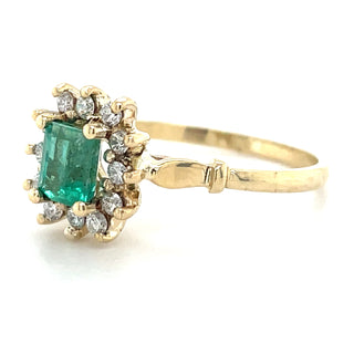9ct Yellow Gold Earth Grown Emerald & Diamond Cluster Ring