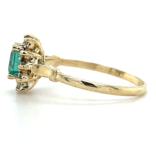 9ct Yellow Gold Earth Grown Emerald & Diamond Cluster Ring