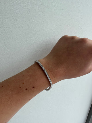 14ct White Gold 7.04-7.09ct Laboratory Grown Diamond Tennis Bracelet