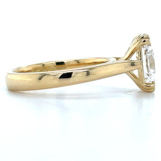 Caitlin - 18ct Yellow Gold Double Claw 2.00ct Laboratory Grown Oval Cut Solitaire Diamond Engagement Ring