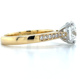 Laoise - 18ct Yellow Gold 2.14 / 2.16ct Laboratory Grown Round Solitaire Diamond Engagement Ring With Pave Set Shoulders