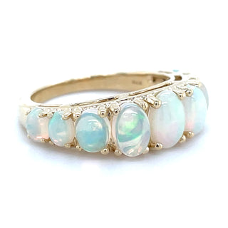 9ct Yellow Gold Earth Grown 2.07ct Oval Graduated Opal Ring
