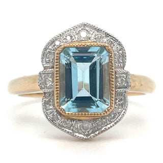 9ct Yellow Gold Blue Topaz and Diamond Ring