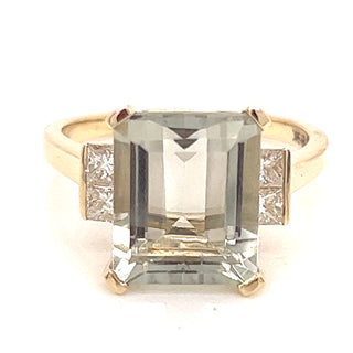 4.20ct Earth Grown Green Amethyst with .32ct Princess Side Stones