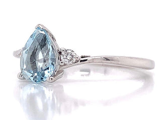 9ct White Gold 0.65ct Earth Grown Aquamarine With 0.06ct Side Stones