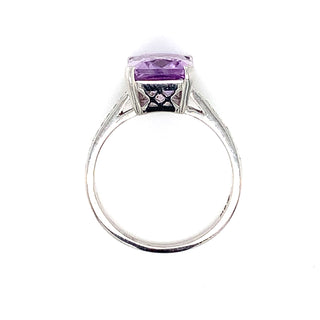 9ct White Gold Earth Grown Lilac Amethyst & Diamond Ring