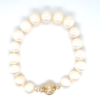 9.5mm Pearl Bracelet with 14kt Gold Catch