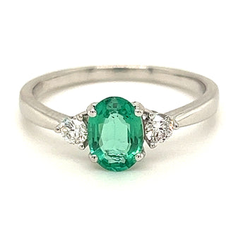 Oval Earth Grown Emerald with side Diamond Trilogy
