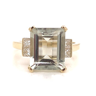 4.20ct Green Amethyst with .32ct Princess Side Stones