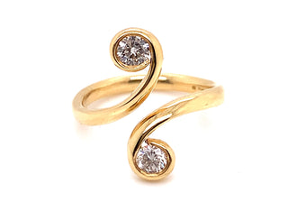 18ct Yellow Gold Diamond Swirl Ring