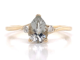 9ct Yellow Gold Earth Grown 0.65ct Green Amethyst with 0.06ct Side Stones