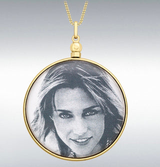 9ct Yellow Gold 35mm Fob Locket *Excluding Chain*