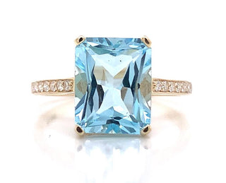 9ct Yellow Gold 4ct Sky Blue Topaz And 0.10ct Diamond Ring
