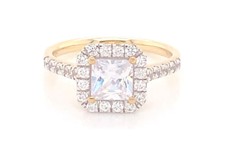 9ct Yellow Gold Cz Princess Cut Ring With A Castle Set Halo