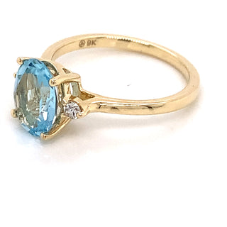 9ct Yellow Gold 2ct Sky Blue Topaz And 0.08ct Diamond Ring
