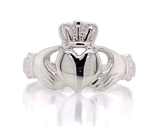 10ct White Gold Classic Claddagh Ring